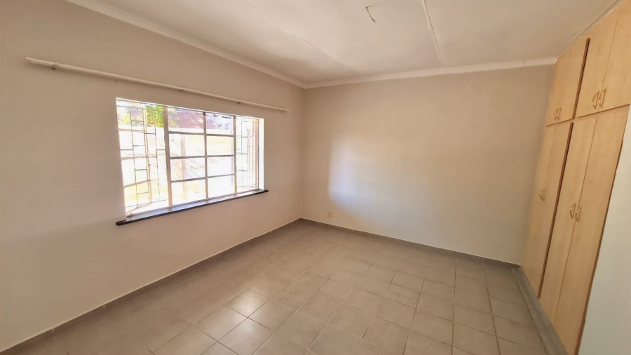 4 Bedroom Property for Sale in Bloemfontein Rural Free State